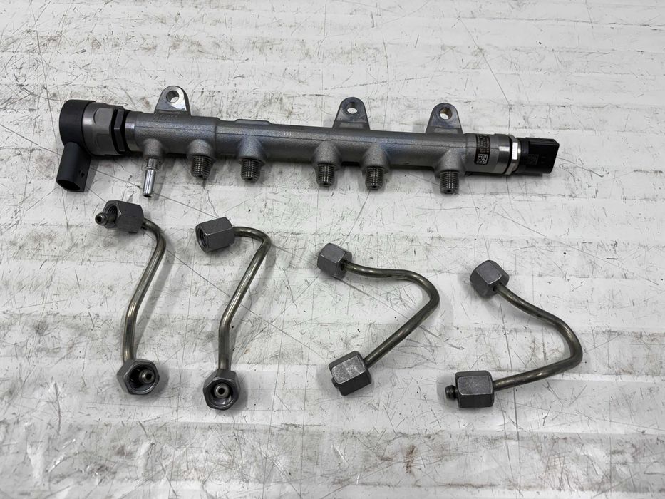 Рейл за БМВ Ф40 Ф44 Ф45 Г30 Ф48 Ф39 BMW F40 F44 F45 G30 F48 F39 - B47