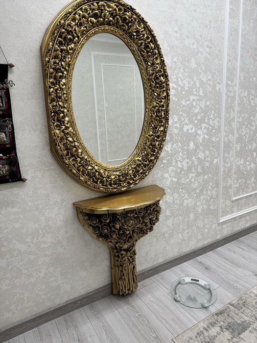 Продаю зеркало с подставкой