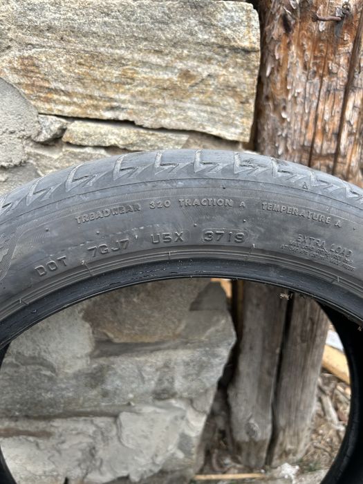 Летни гуми bridgestone 225 45 18 2 бр.