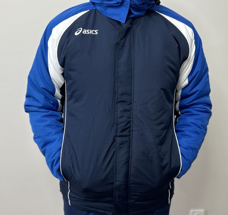Мужская куртка Asics