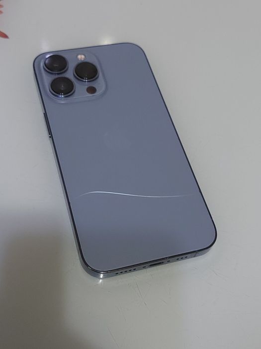 Vand iphone 13 pro  128 de gb
