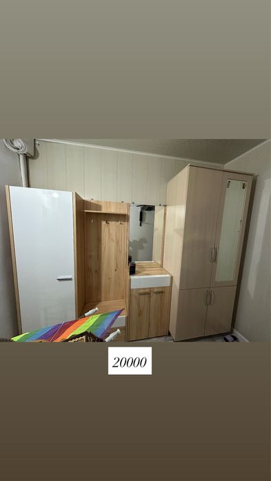 б/у шкафы, диван, прихожка