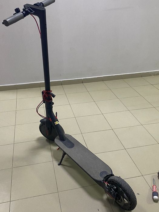 Электросамокат..