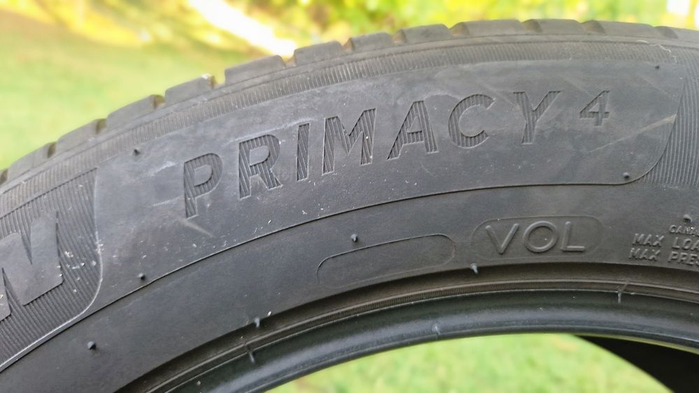Anvelope vara 235 55 R 18 Michelin