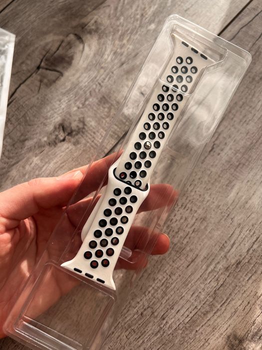 Ремешки для Apple Watch / смарт-часов