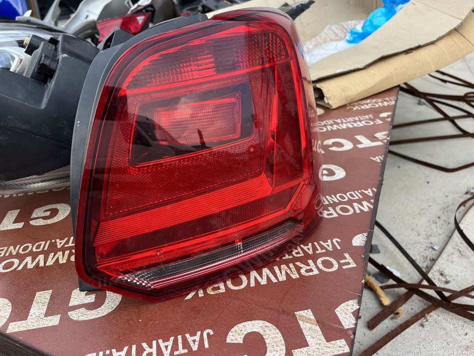 Стоп VW Polo 2016 десен