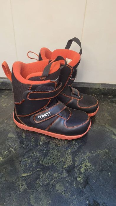 Продам сноубордические ботинки