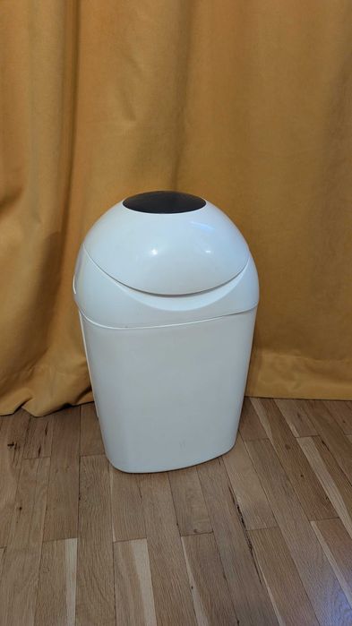 Кош за памперси Tommee Tippee Sangenic