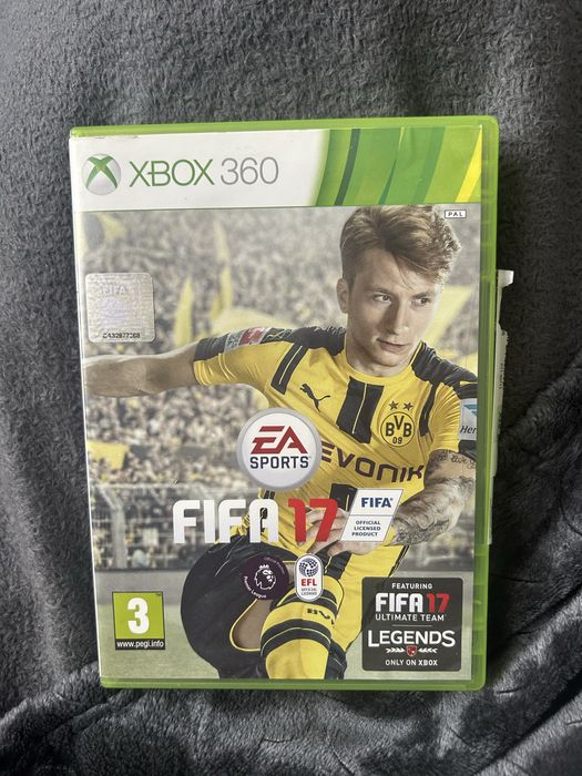 Vand fifa 17 xbox 360 in stare excelentă