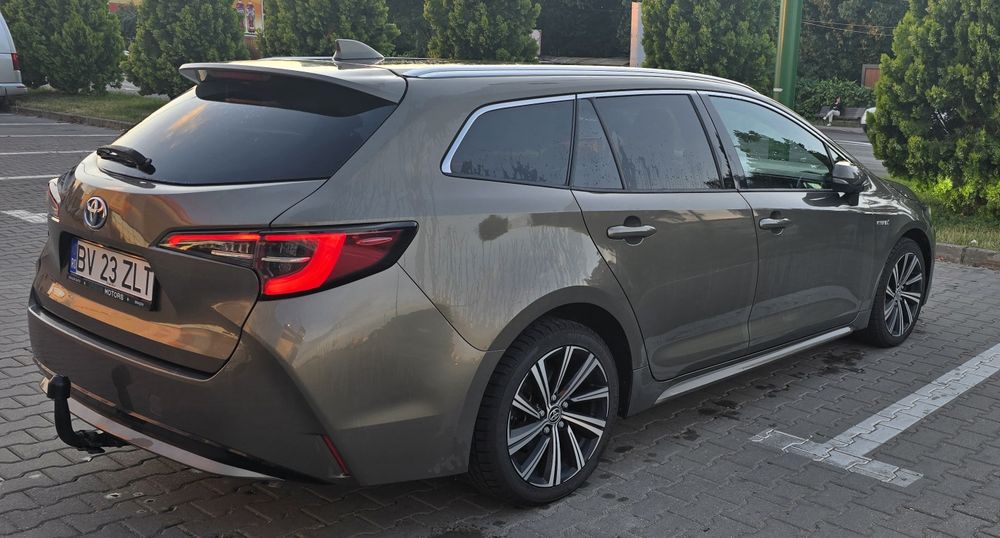 Toyota Corolla Touring Sports 1.8 Hybrid CVT