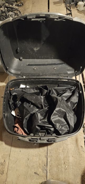 Top case moto givi kappa shad etc