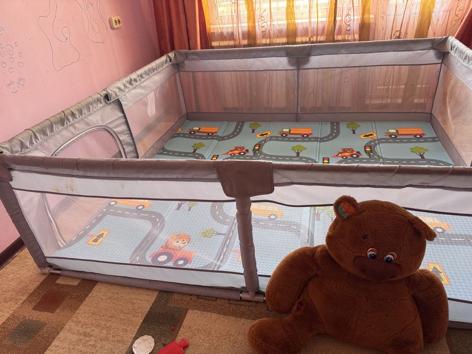 Манеж 2*1.8продам 15.000 Б.У ………………………………………………………