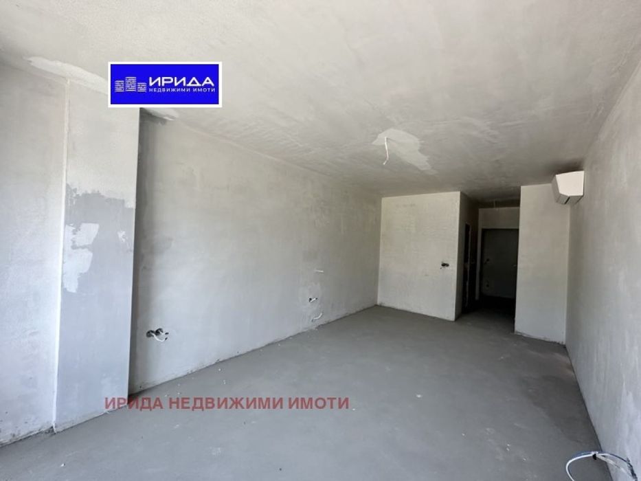 Просторен четиристаен апартамент в Манастирски ливади с АКТ 16!