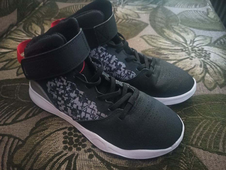 Детски боти 37 номер