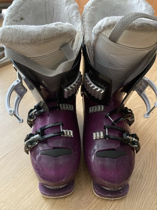 Schiuri Austria 130 cm si 185 cm