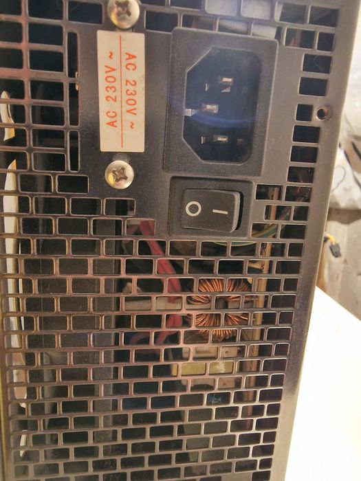 Продам блок питания 550w
