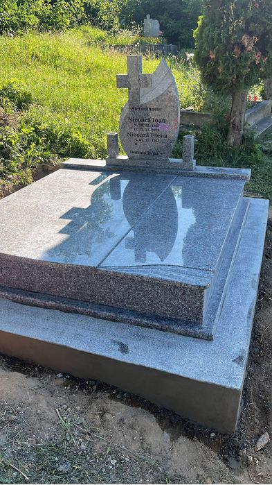 Monumente/Construcții  funerare din Granit ,Marmură si Mozaic