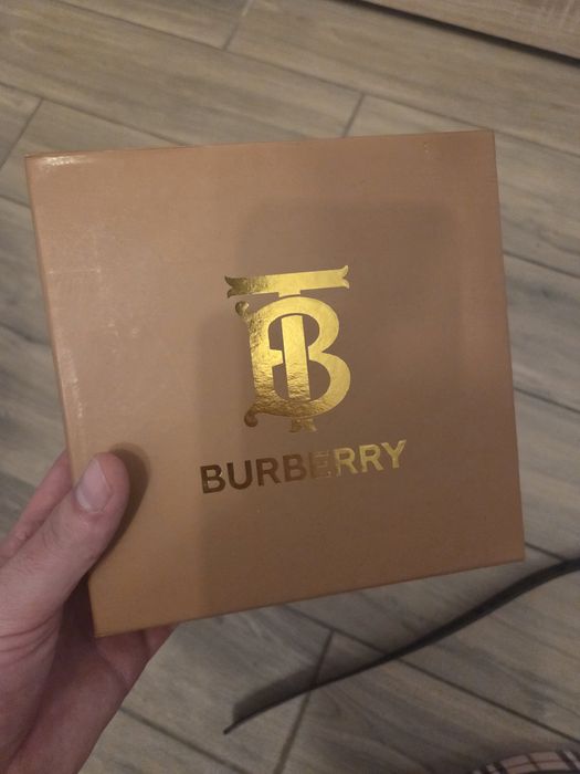 Curea burrbery full accesories