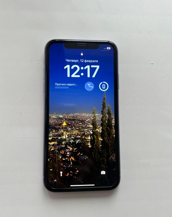 Продам iPhone 11 128гб