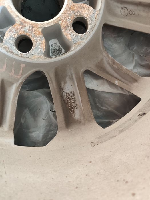 Продам диски на Geely emgrand