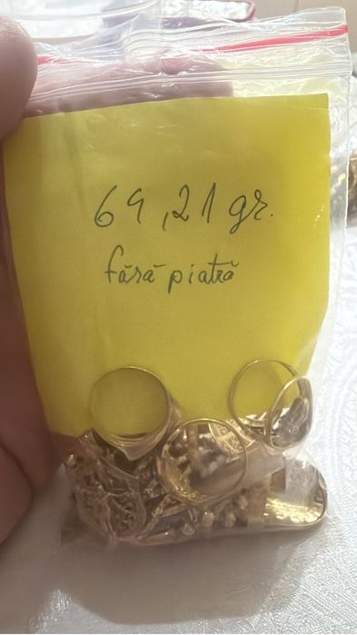 Vand bijuterii de aur 14k aproape noi 440 lei pe gram