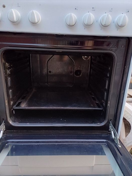 Газовая плита Indesit