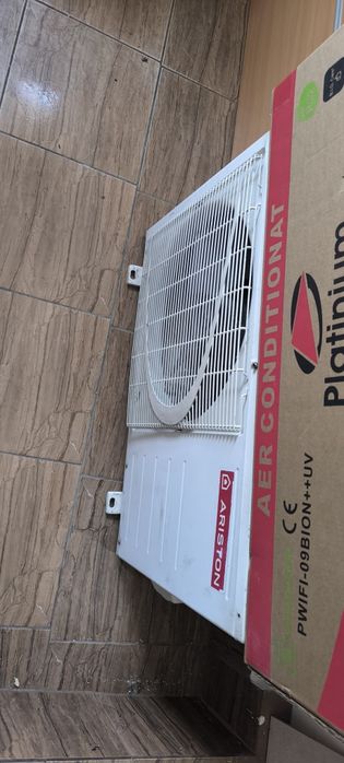 Aer condiționat Ariston 12000 BTU