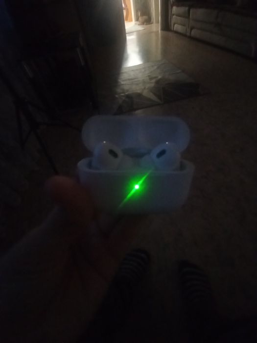 Air pods pro 2 versions