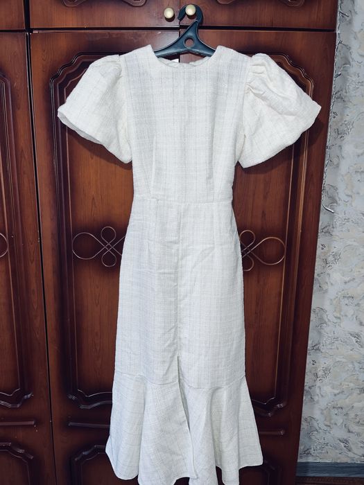 Новое платье,белое,длинное