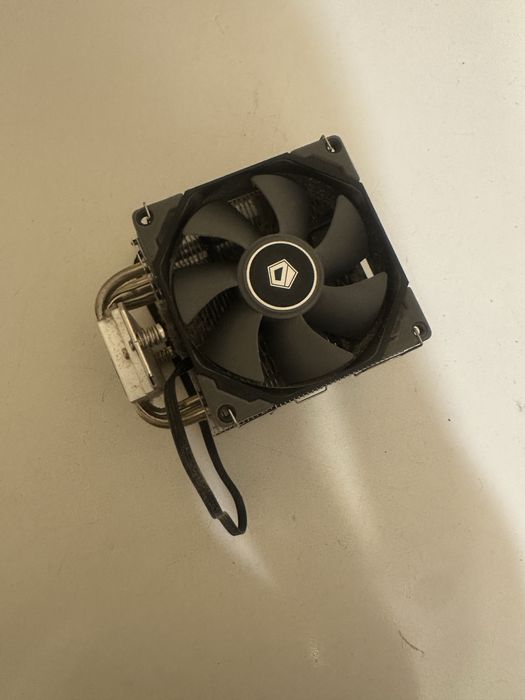 ID Cooling кулер