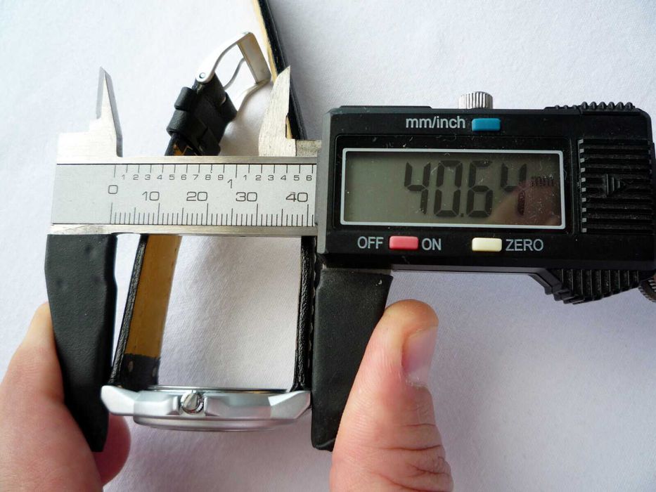 Лимитиран часовник MERCEDES-BENZ от FORTIS SWISS