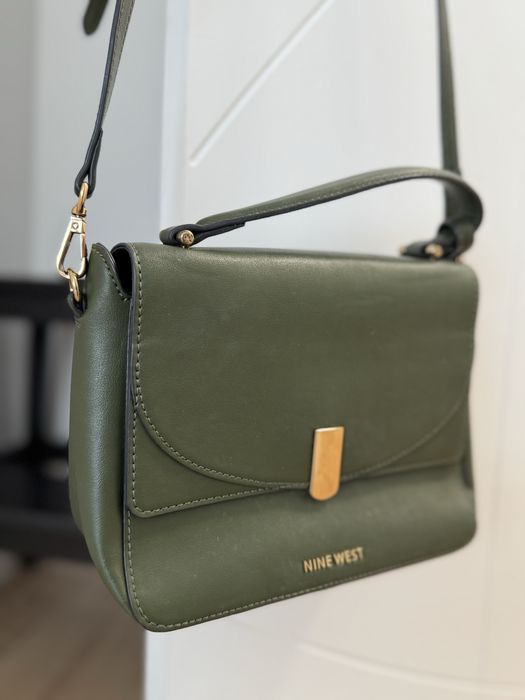 Дамска малка чанта Nine West