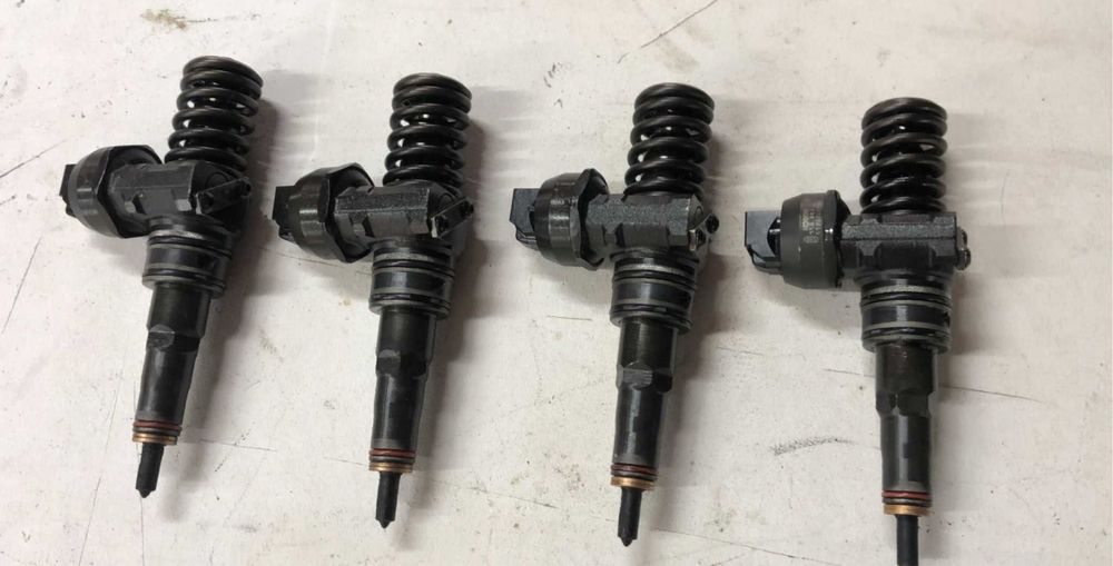 Injectoare 1.9 TDI 105 CP Euro 4 cod 038130073AG VW Skoda Seat BA