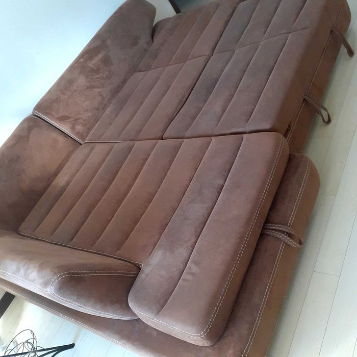 Диван угловой продам