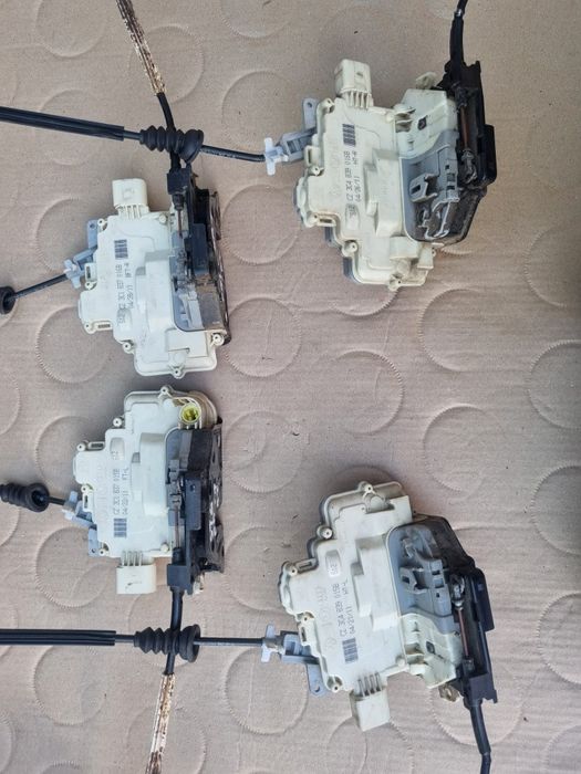 Broasca usa VW Passat B7 B6