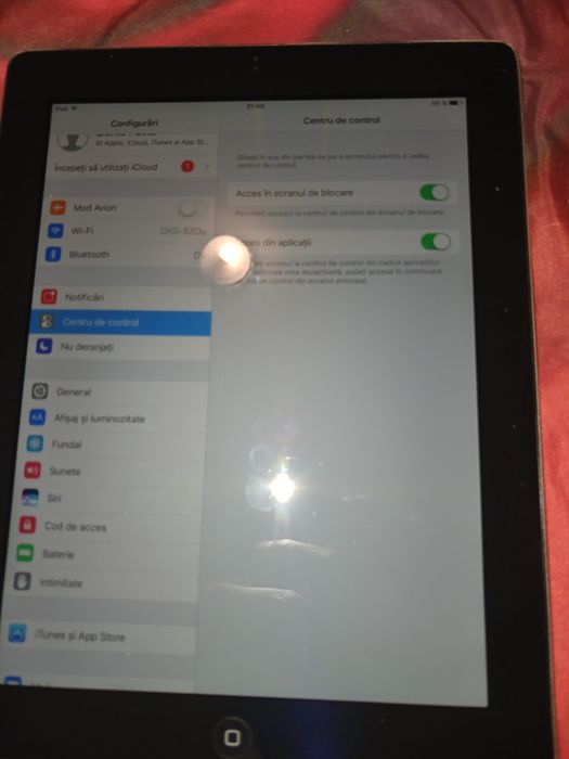 Vand sau dau la schimb ipad 4