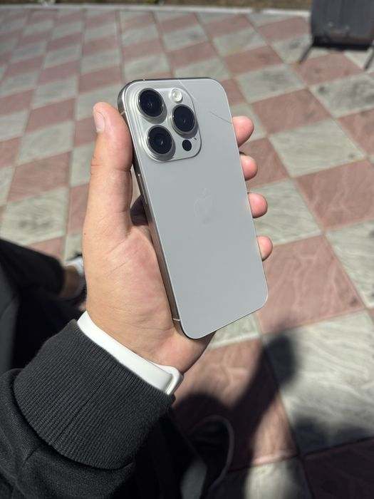 iPhone 15 Pro 128 100%
