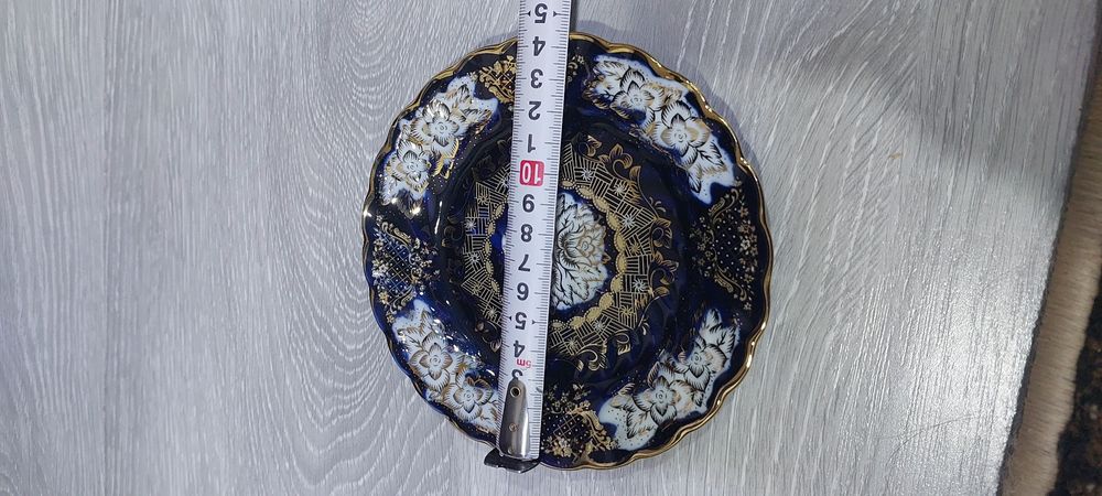 Чинни идишлар Мадонна