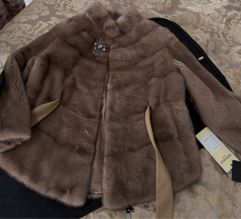 Продам шубу 42-44