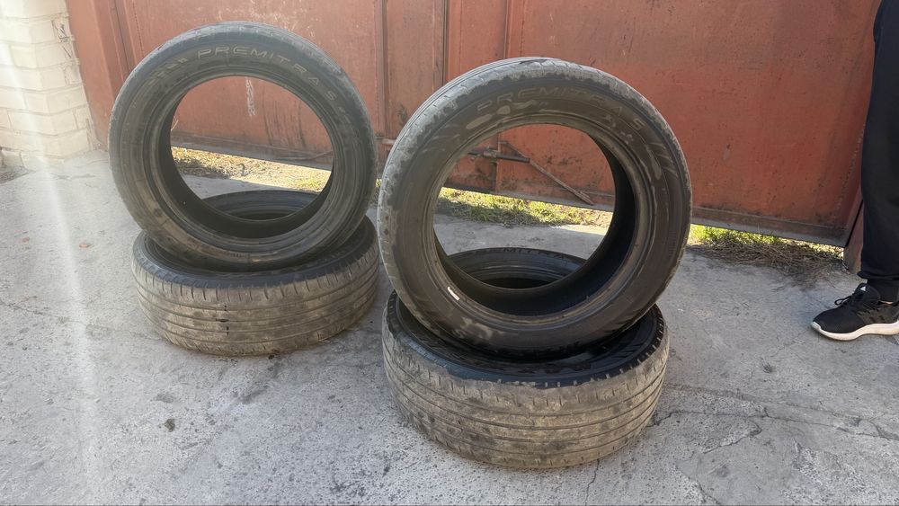 Продам Шины MAXXIS 225/55/R17