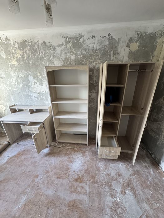 Продам комплект мебели