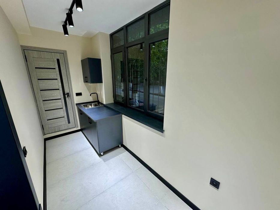 Новомосковская Breadly | 75кв - нежилое помещение вдоль дороги Аренда