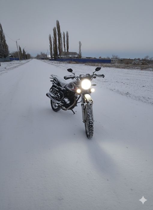 Продам мотоцикл YAQI 200 куб