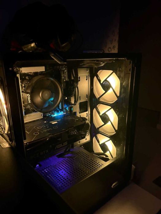 Настолен геймърски компютър RTX 5060 / Ryzen 5 9600X / 1TB / 16 GB RAM