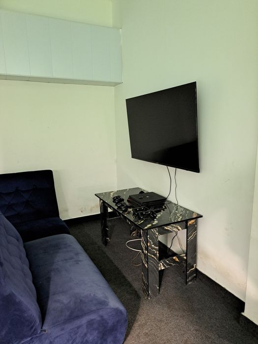 Билиард стол Сотилади