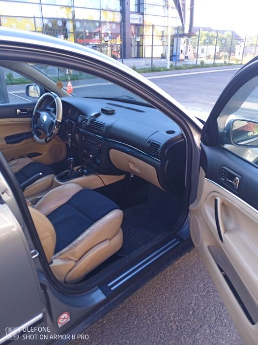 Vând Volkswagen passat