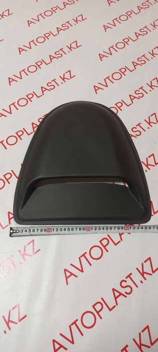 Воздухозаборник на капот