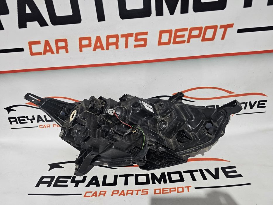 Far stanga Nissan Qashqai dupa 2014 cod 100-18013