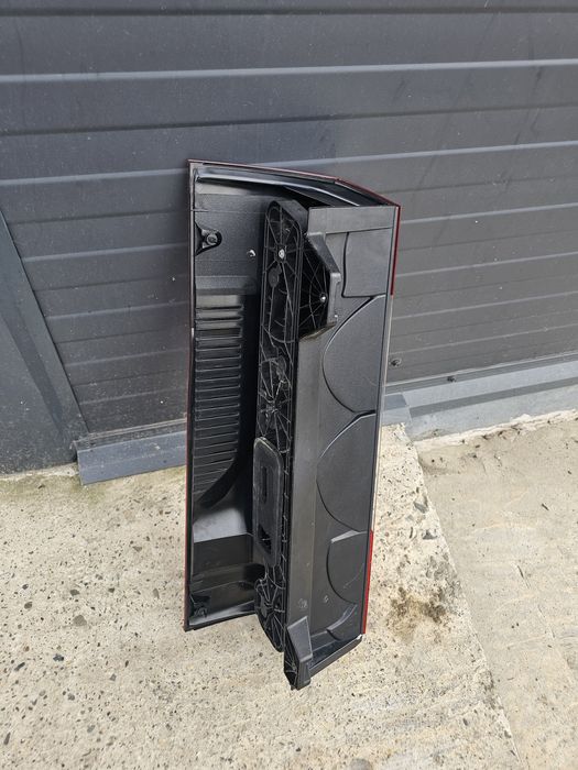 Stop / lampa dreapta spate Mercedes Sprinter