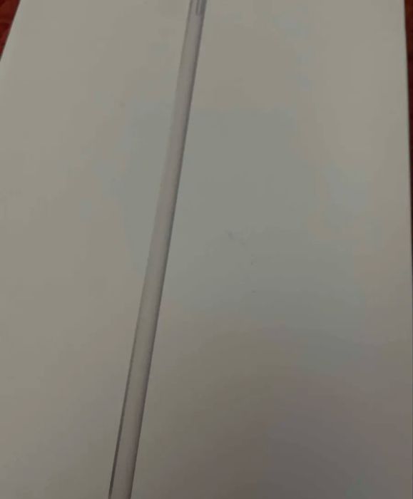 Айпад 9 gen серебристый